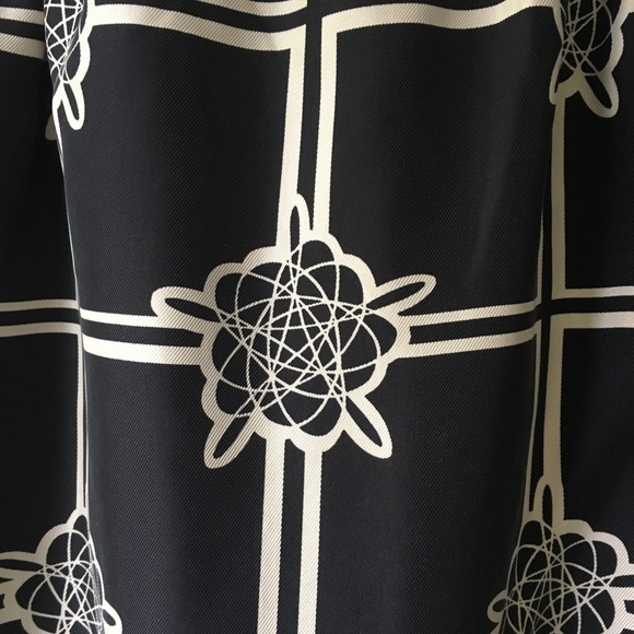 100% Silk Fossil Skirt - Picture 2 of 4